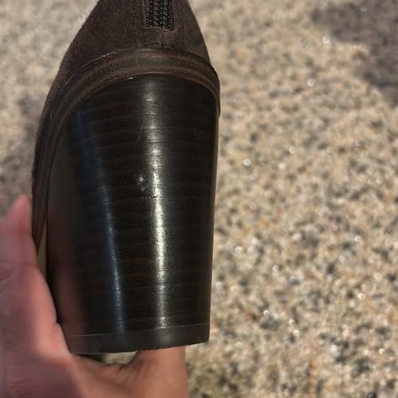 Vince Camuto ankle boots - Picture 7 of 7